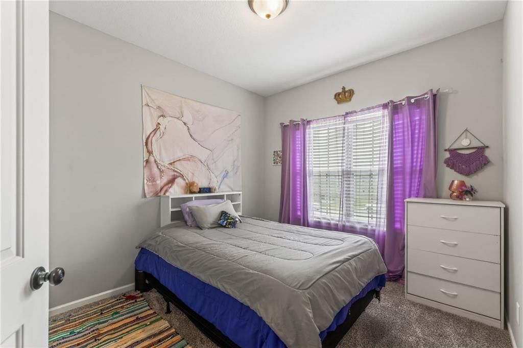 10010 Webster Avenue — photo 24