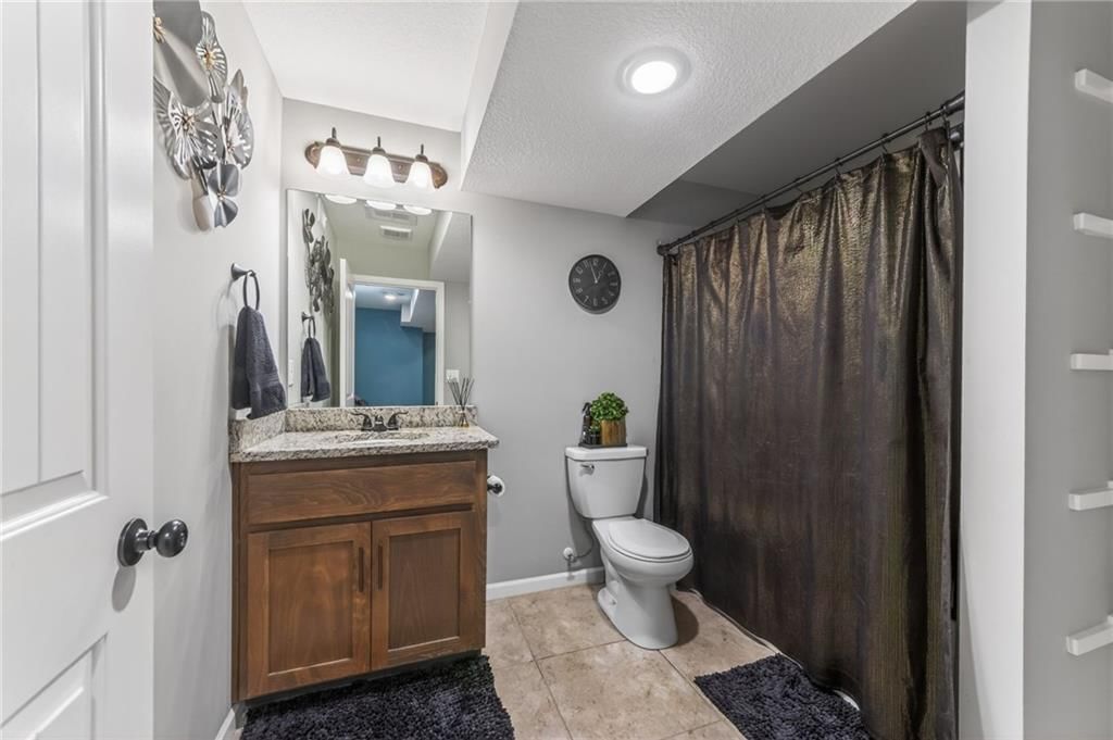 10010 Webster Avenue — photo 31