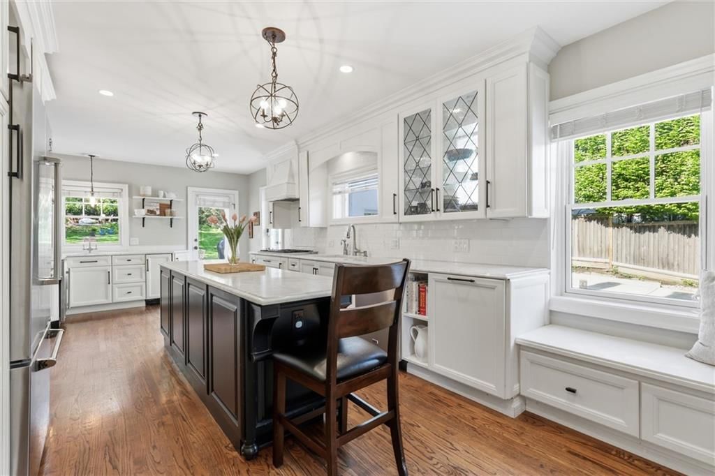 709 W 50th Street — photo 13