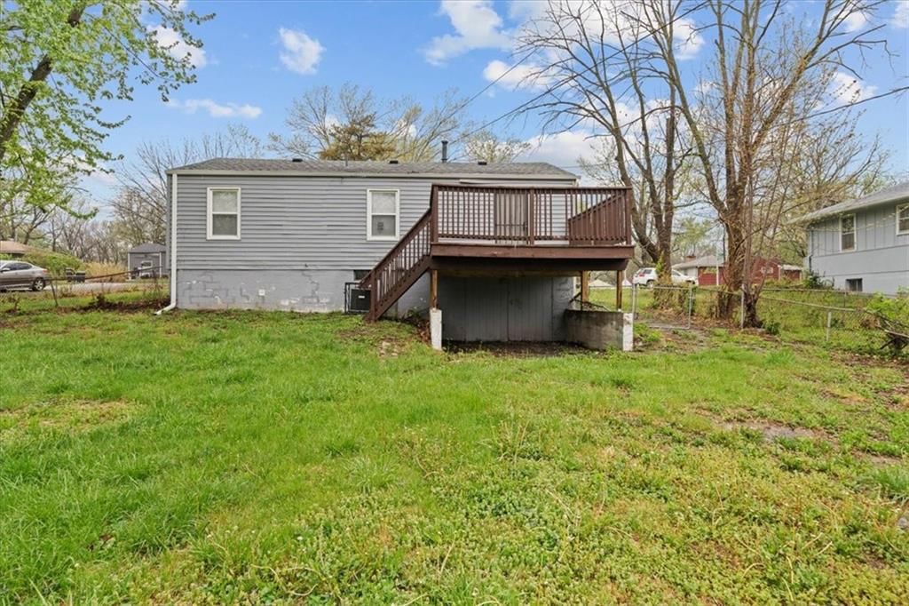 10505 Oakland Avenue — photo 24