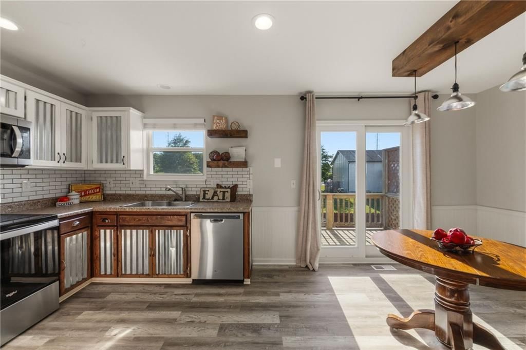 316 Creekside Court — photo 14