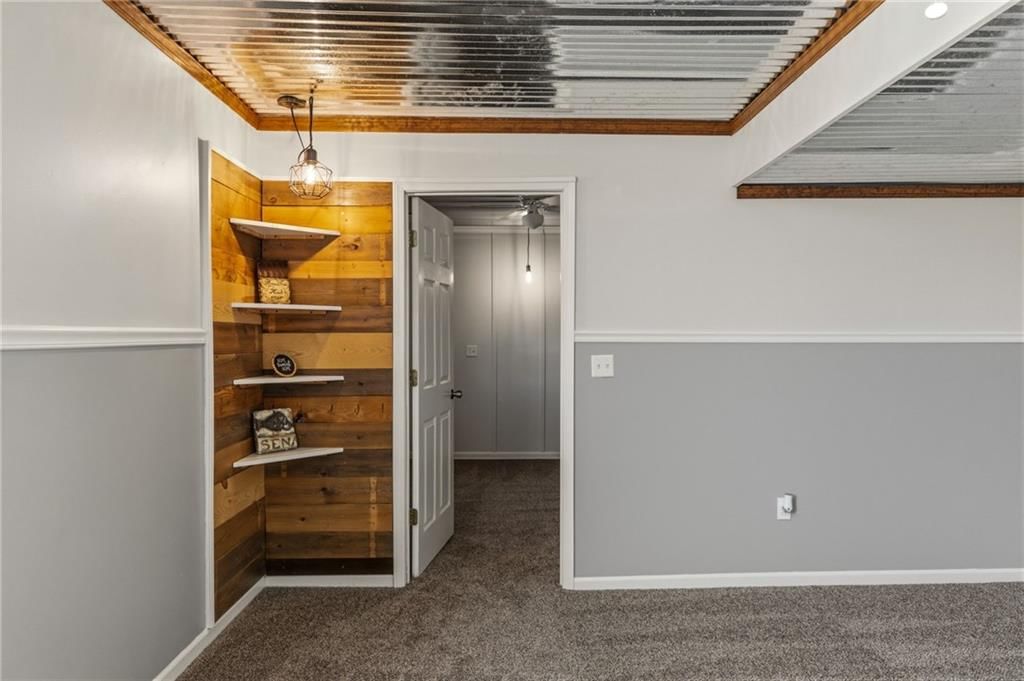 316 Creekside Court — photo 30