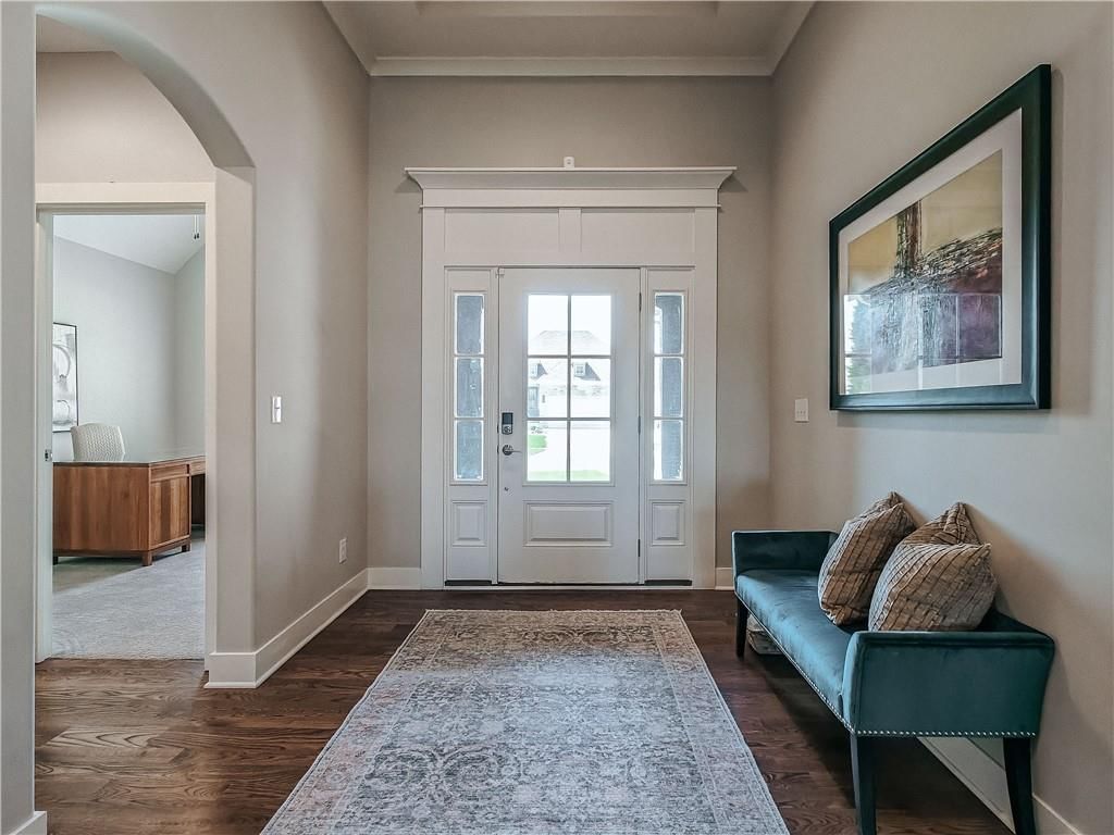 2344 W 146th Terrace — photo 4