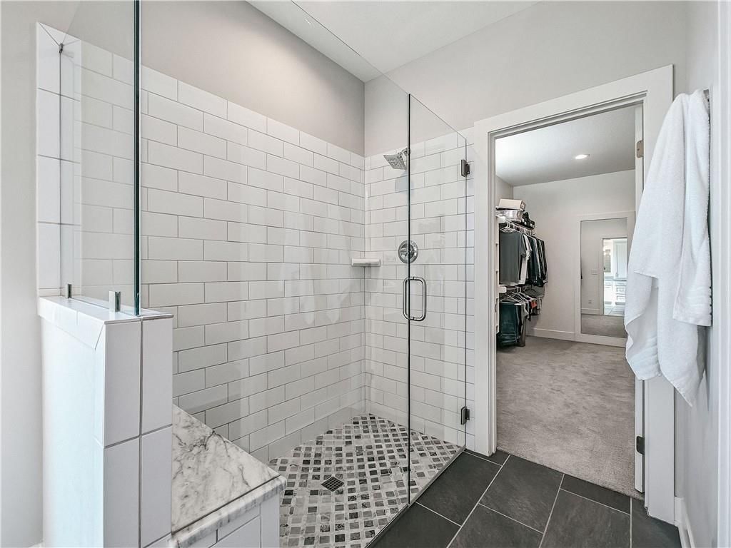 2344 W 146th Terrace — photo 29