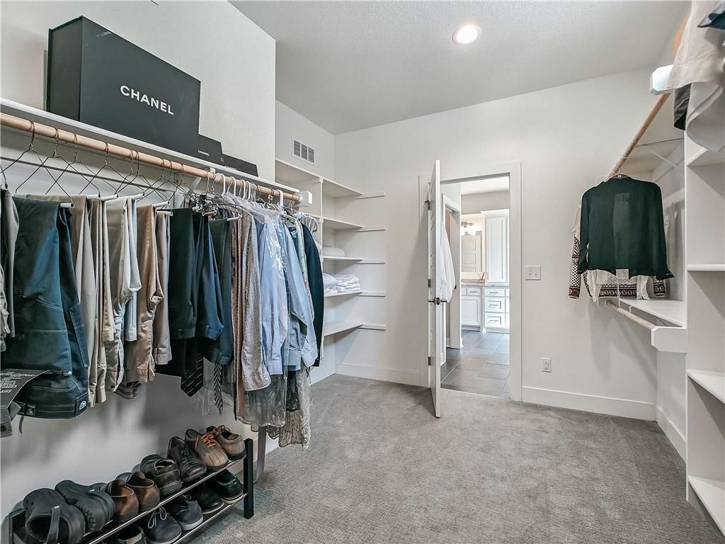 2344 W 146th Terrace — photo 33