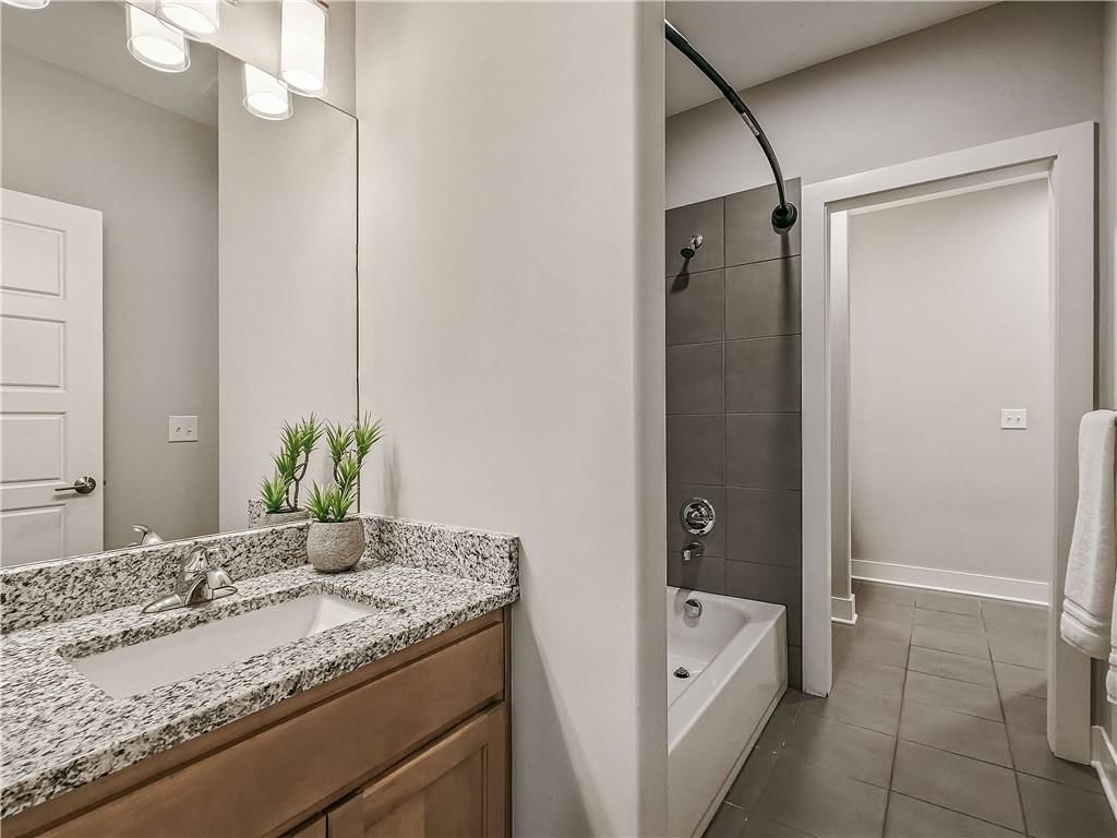 2344 W 146th Terrace — photo 46