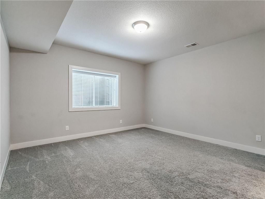 2344 W 146th Terrace — photo 47
