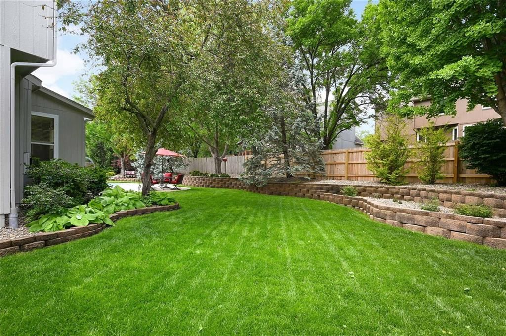 14730 S Hallet Street — photo 6