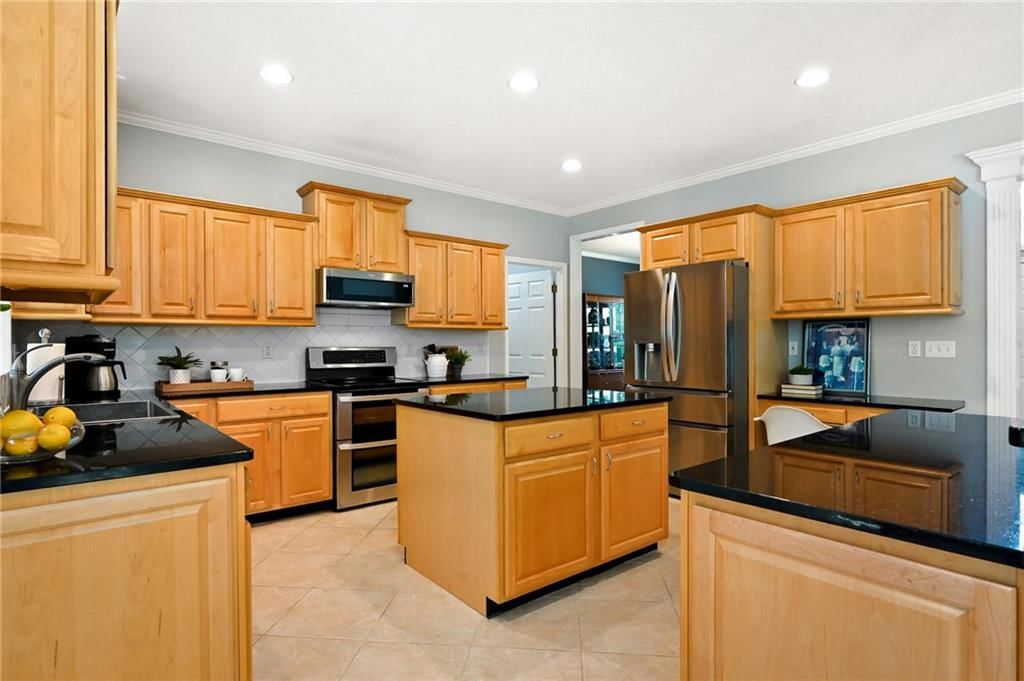 14730 S Hallet Street — photo 14