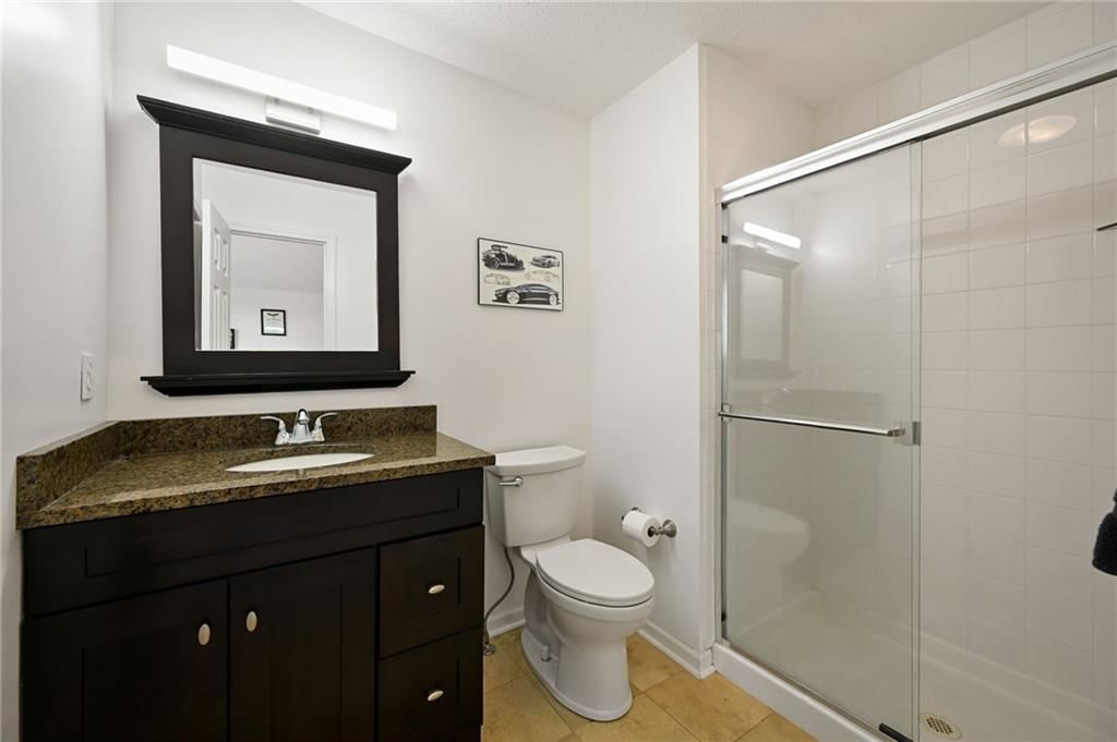 14730 S Hallet Street — photo 28