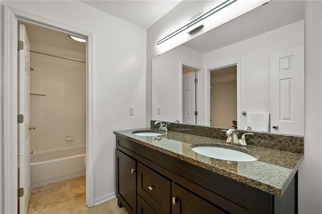 14730 S Hallet Street — photo 30