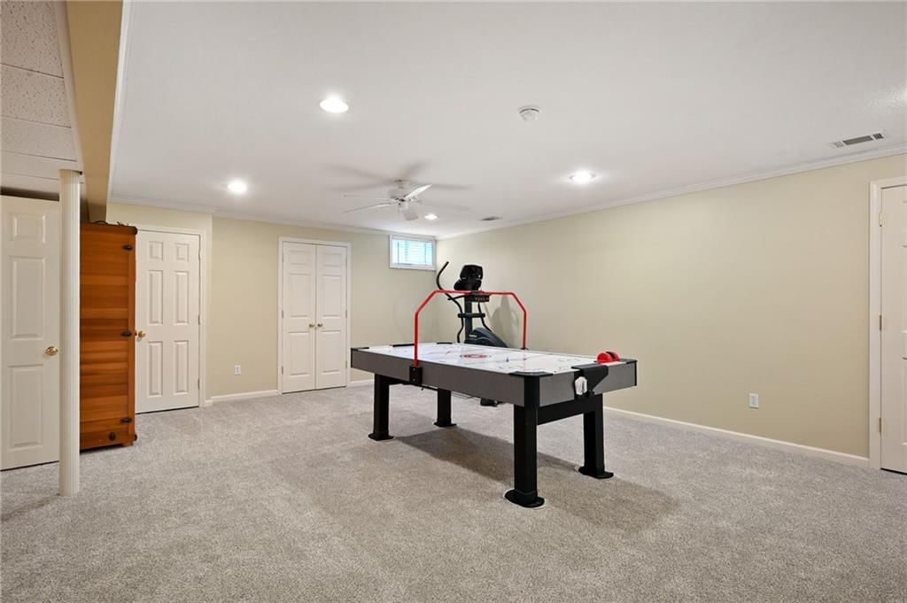 14730 S Hallet Street — photo 34