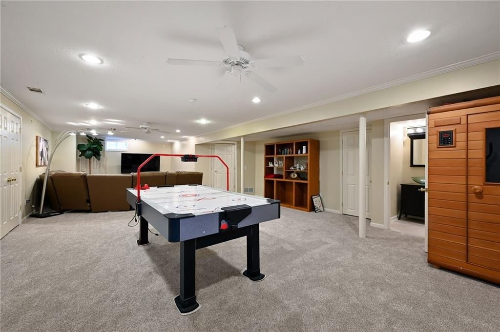 14730 S Hallet Street — photo 35