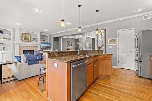 10504 N Euclid Avenue — photo 17