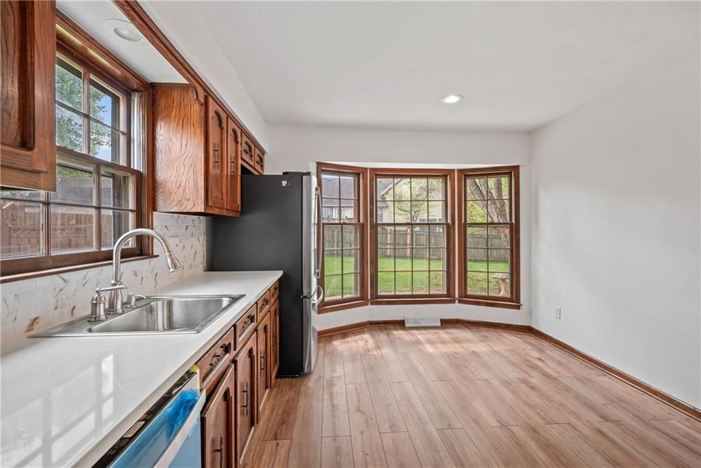 11209 E 76th Street — photo 10