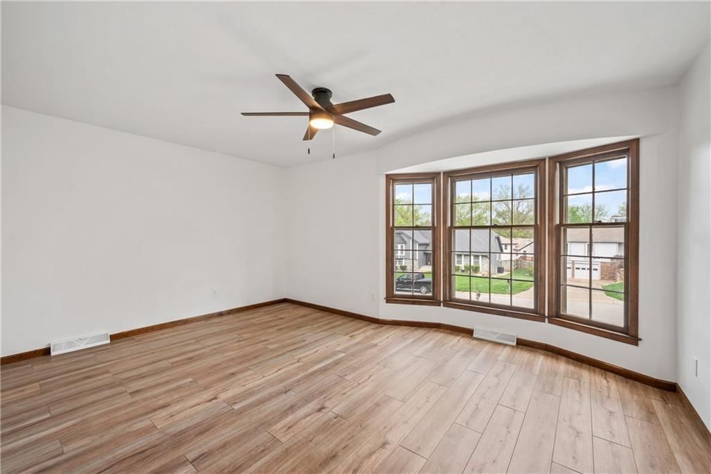 11209 E 76th Street — photo 11