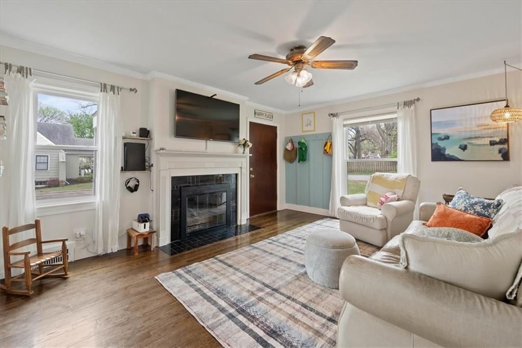 5501 Russell Street — photo 5