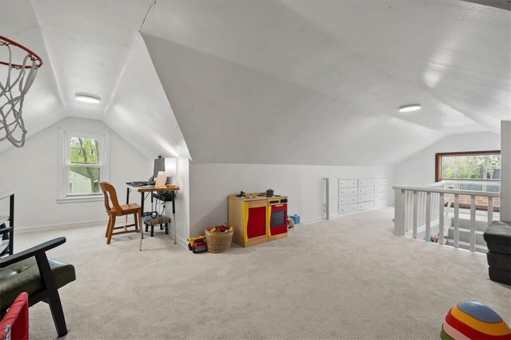 5501 Russell Street — photo 21