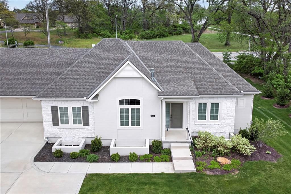 7203 Allman Drive — photo 2