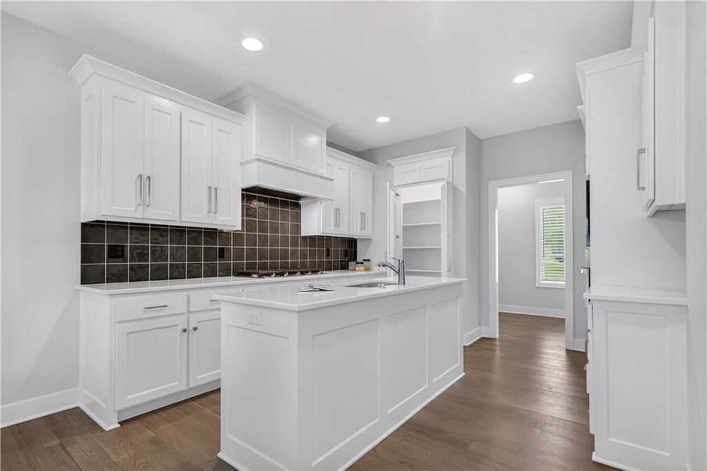 7203 Allman Drive — photo 16