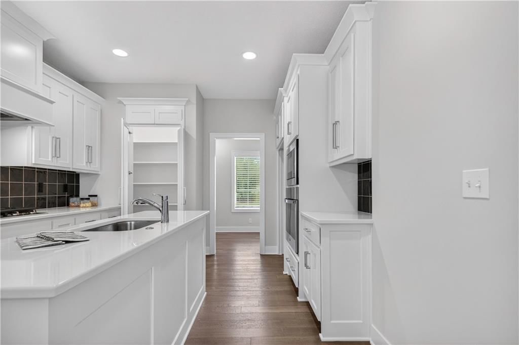 7203 Allman Drive — photo 17