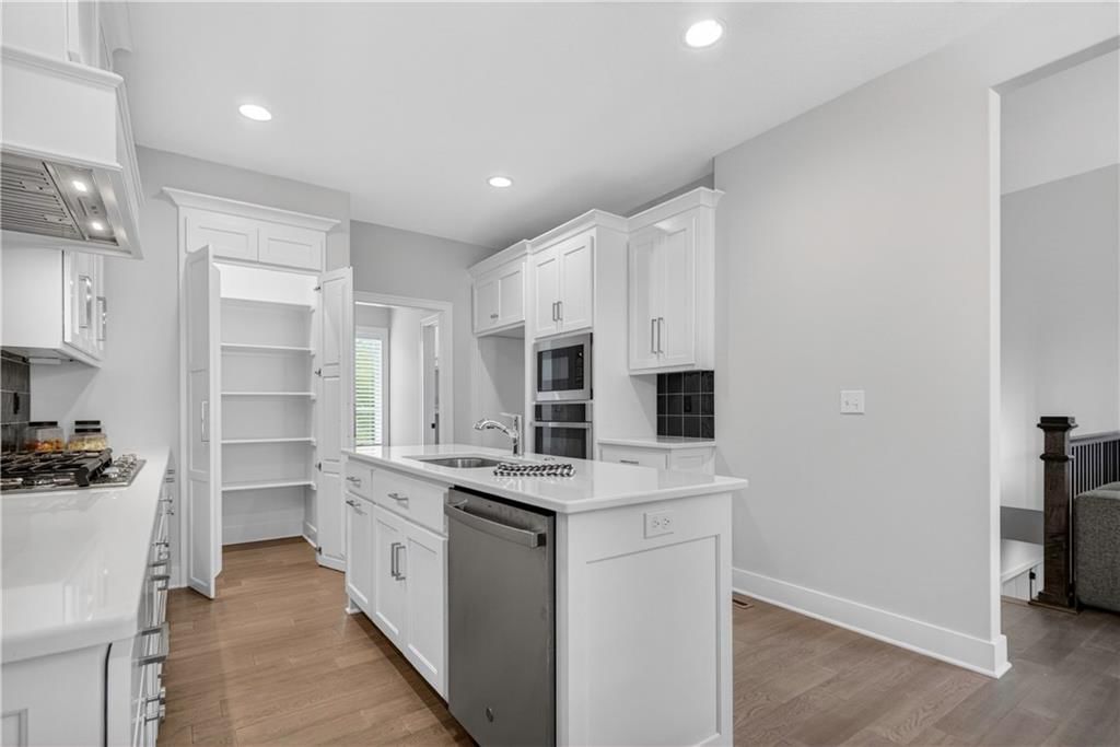 7203 Allman Drive — photo 18