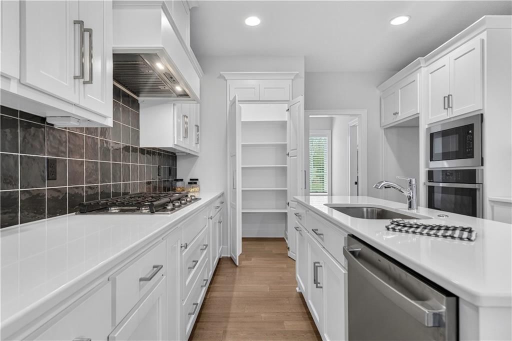 7203 Allman Drive — photo 19