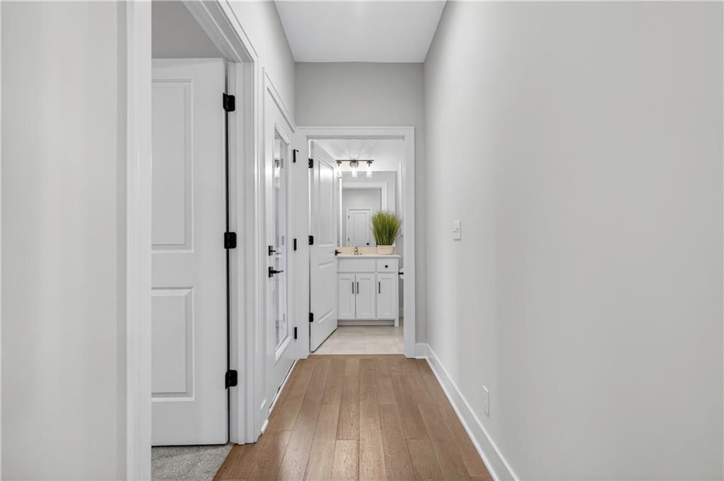 7203 Allman Drive — photo 25