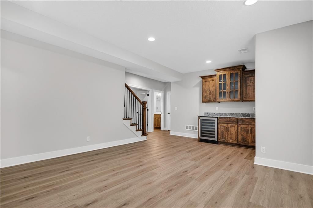 7203 Allman Drive — photo 41