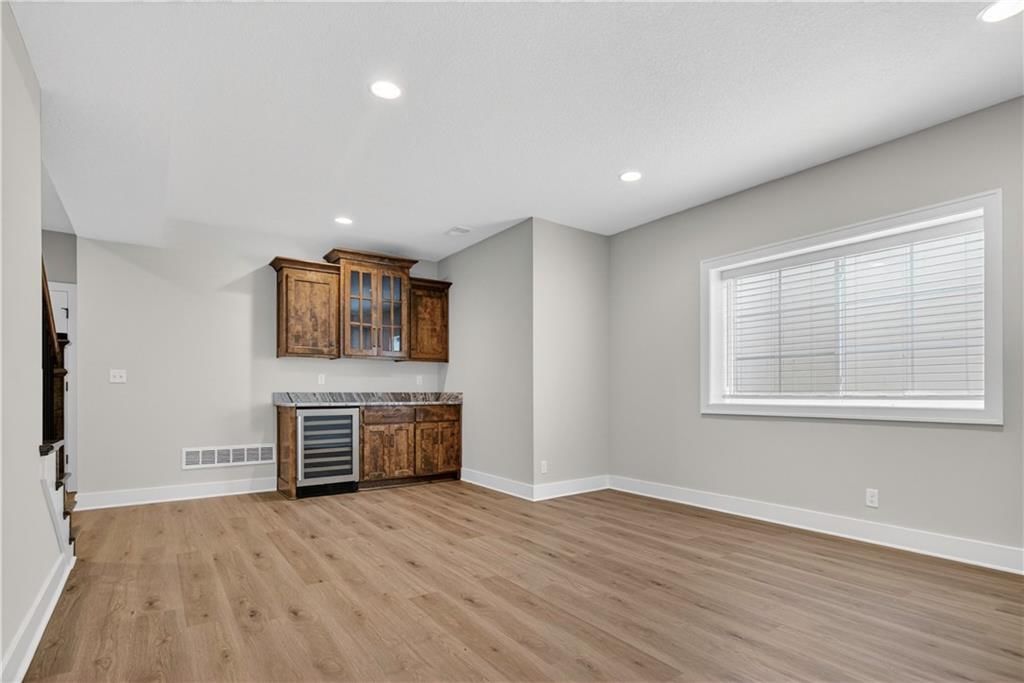 7203 Allman Drive — photo 42