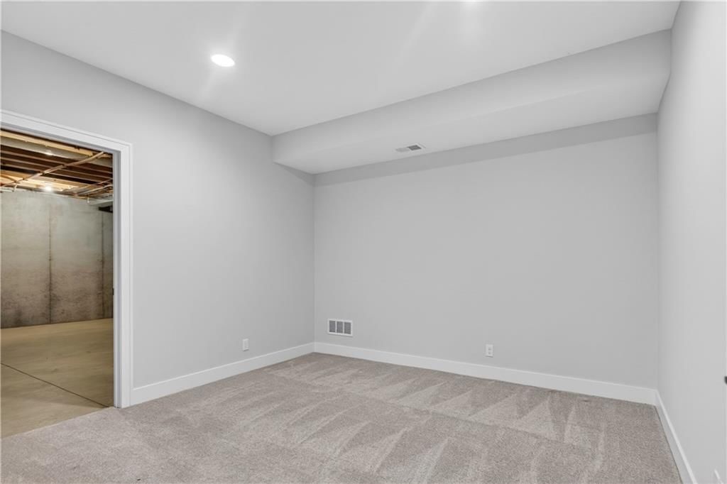 7203 Allman Drive — photo 51