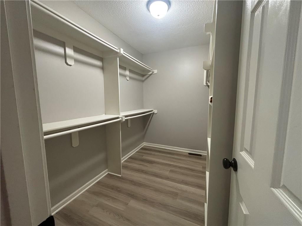 709 N ROCKWELL Avenue — photo 6