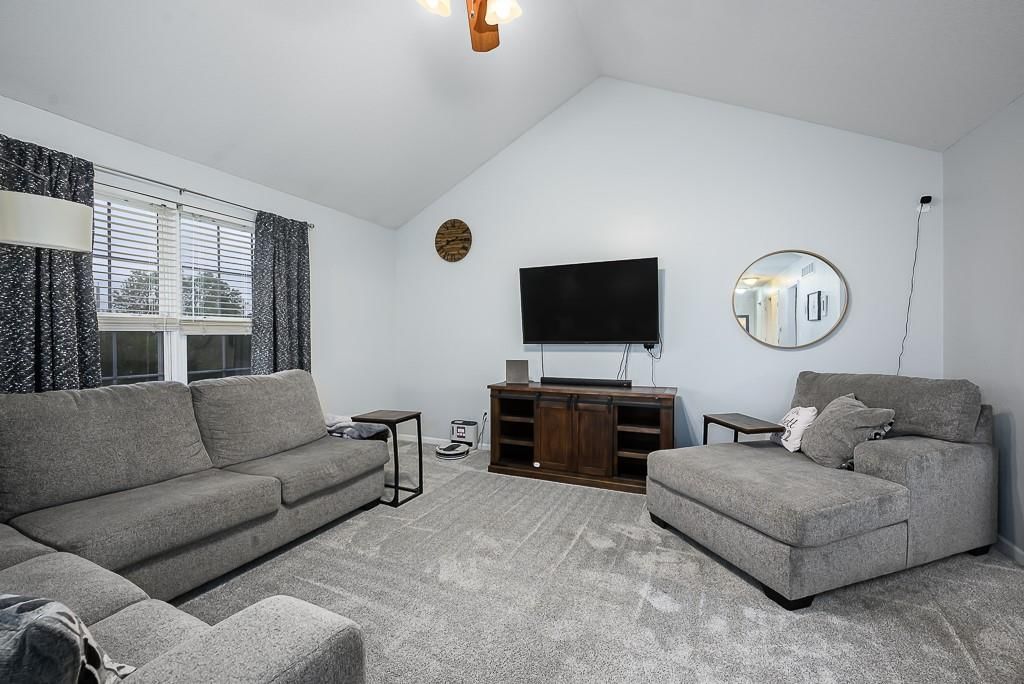 4411 Garland Street — photo 4
