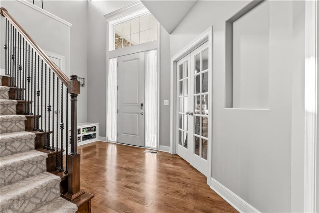 1308 NE Woods Edge Circle — photo 6