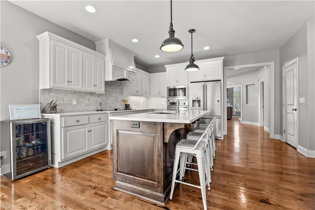 1308 NE Woods Edge Circle — photo 15