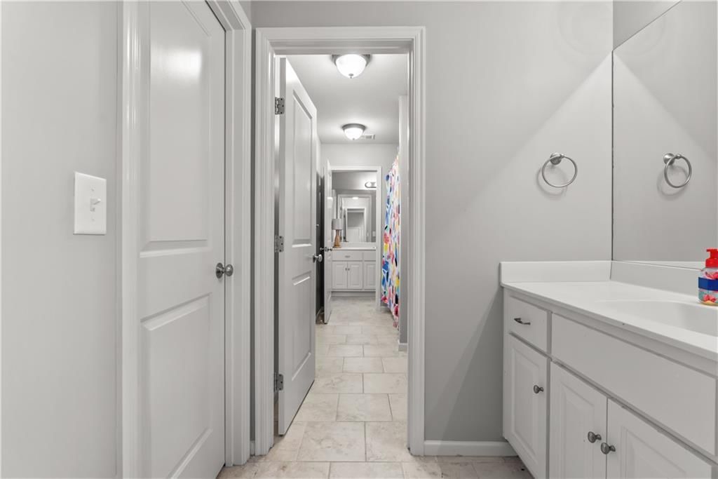1308 NE Woods Edge Circle — photo 27