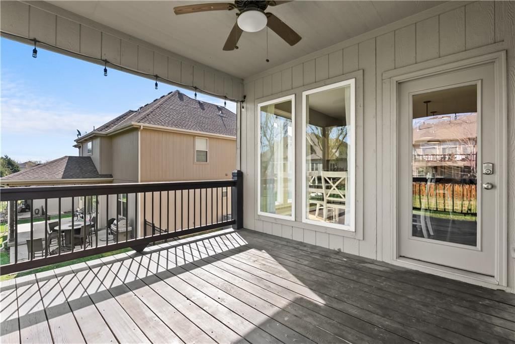 1308 NE Woods Edge Circle — photo 41