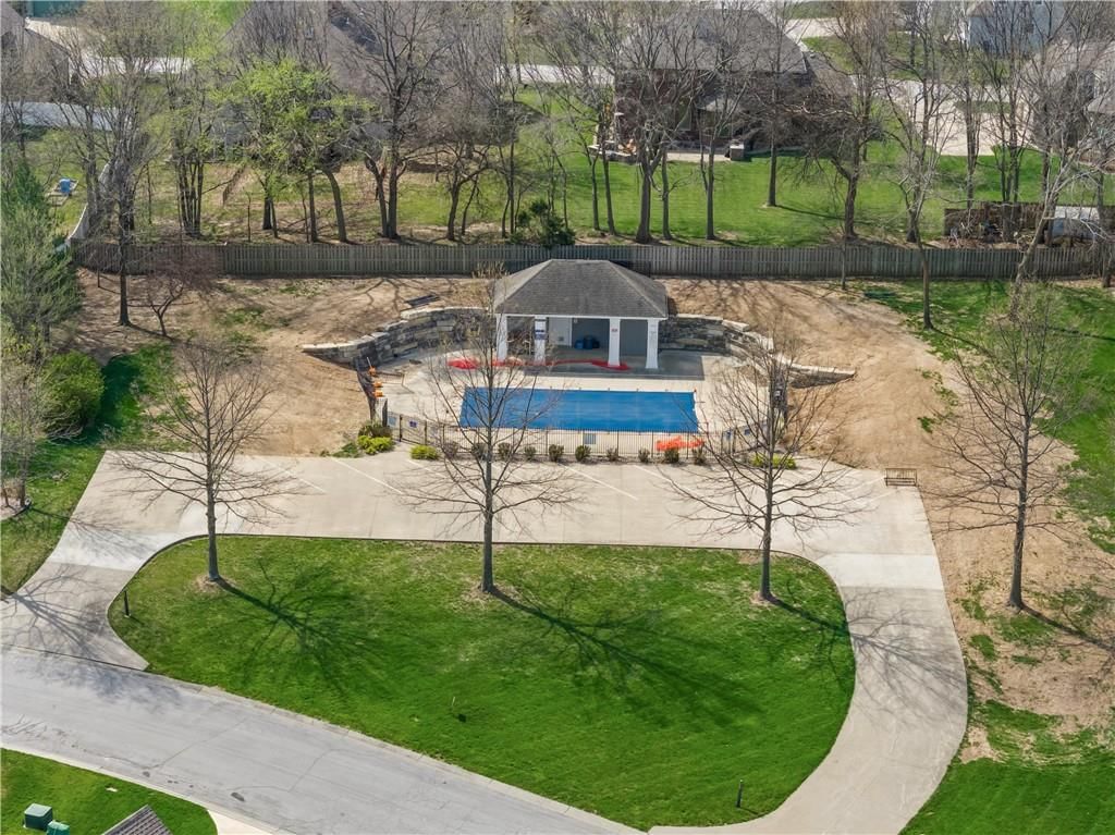1308 NE Woods Edge Circle — photo 47