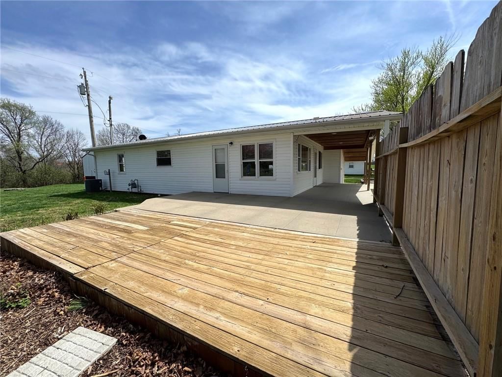 103 N Fuller Street — photo 22