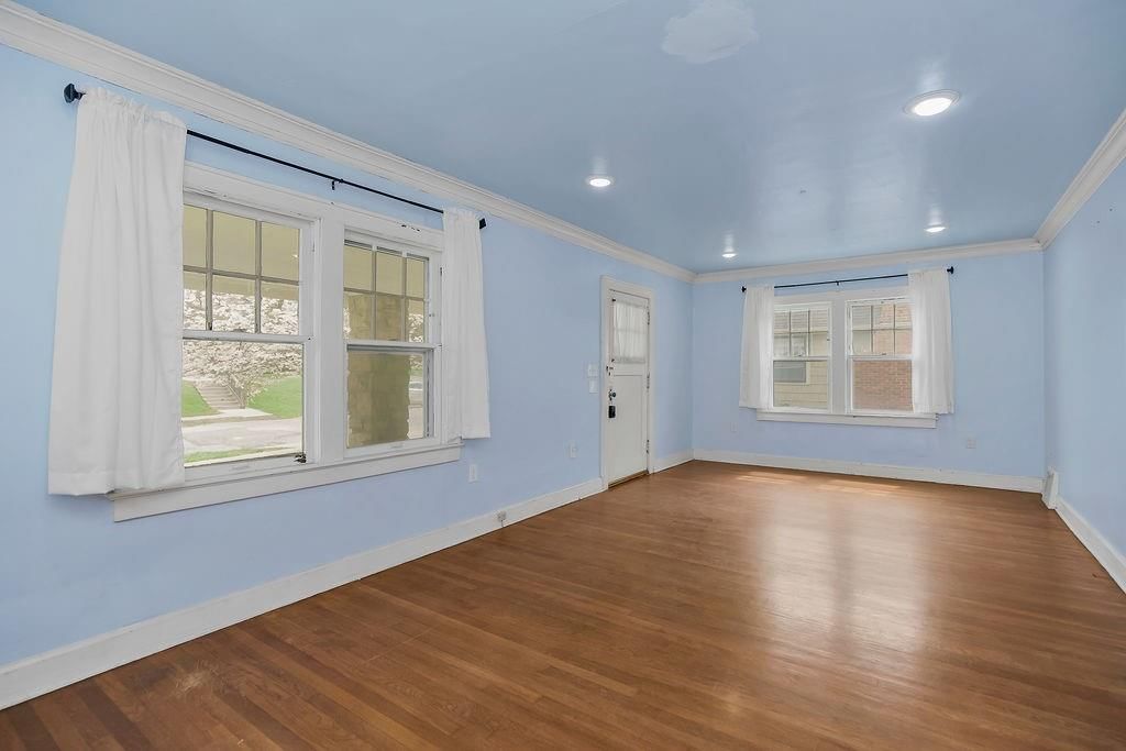 5306 Charlotte Street — photo 3