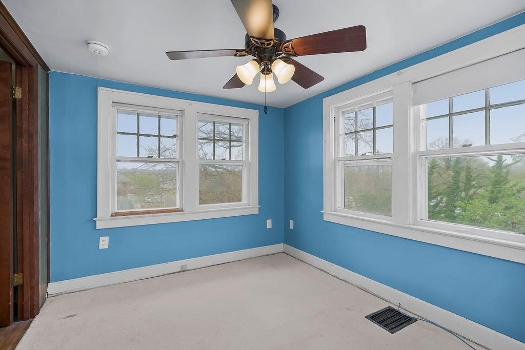 5306 Charlotte Street — photo 15
