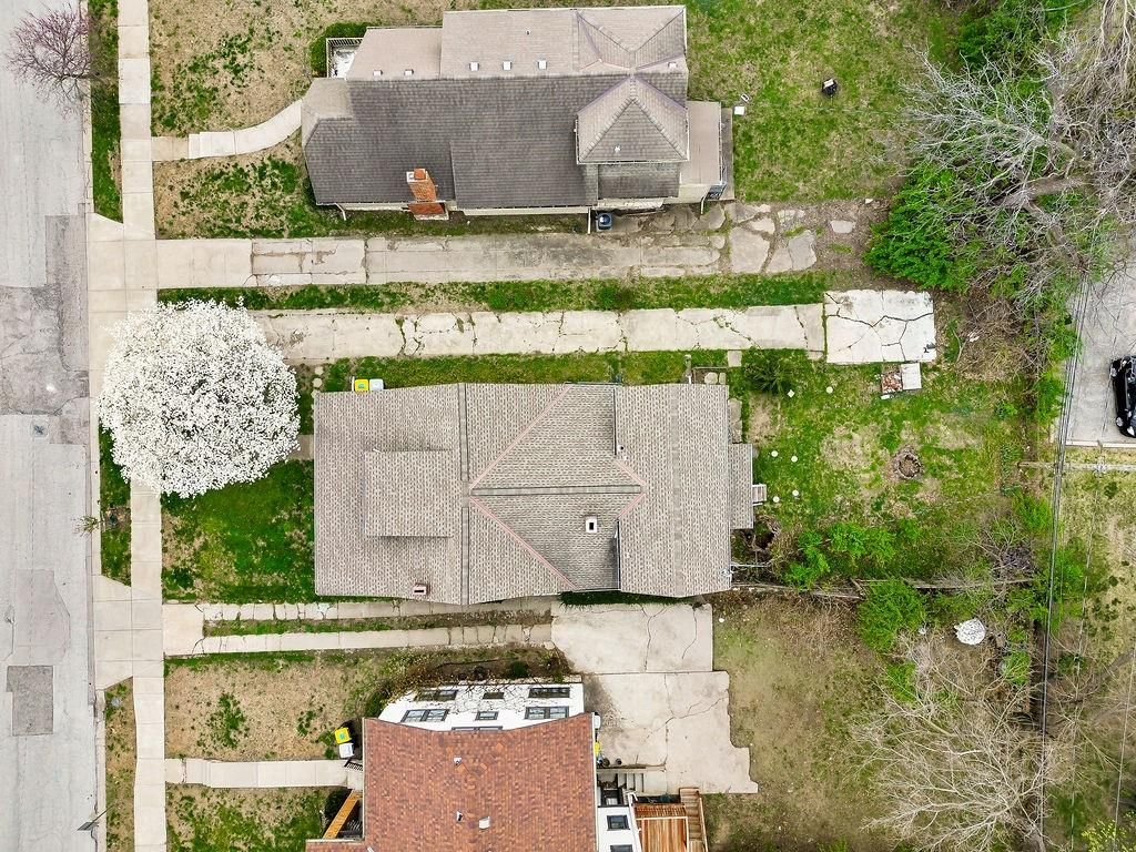 5306 Charlotte Street — photo 33