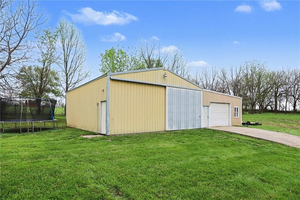 17813 Thompson Road — photo 4