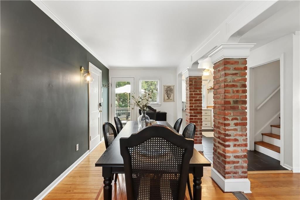7933 COLONIAL Drive — photo 6