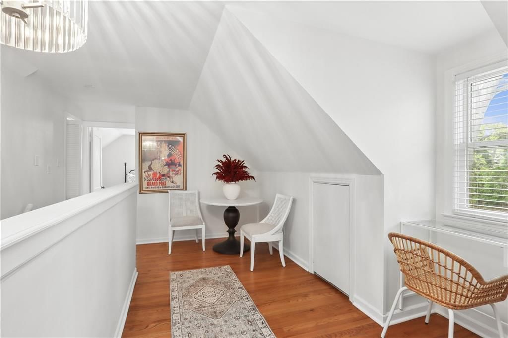 7933 COLONIAL Drive — photo 14