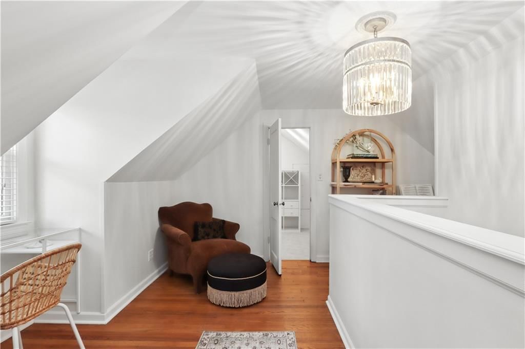 7933 COLONIAL Drive — photo 16