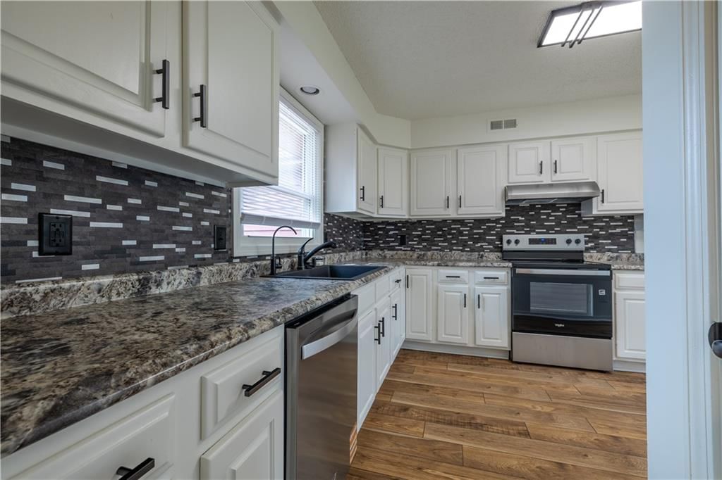 15181 Chinnereth Estate — photo 7