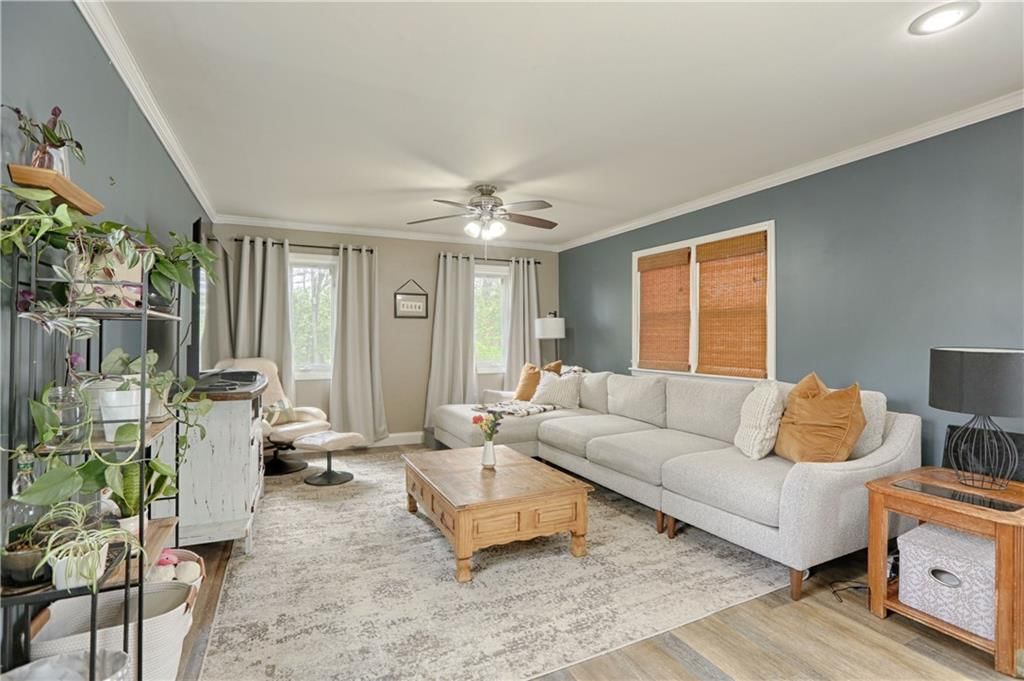 705 W 91st Street — photo 3