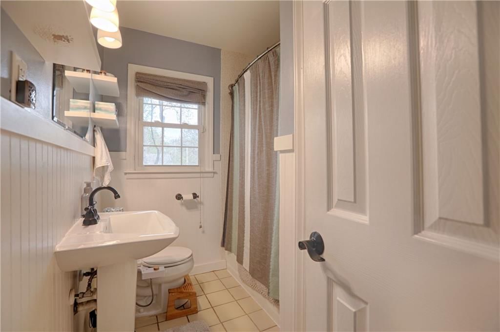 705 W 91st Street — photo 9