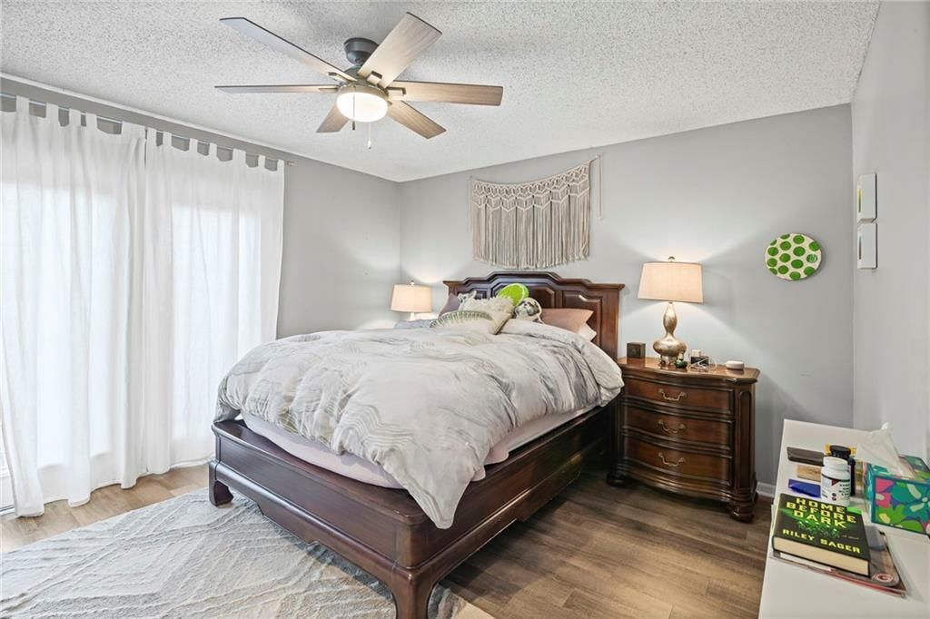 8307 N Chatham Avenue — photo 17